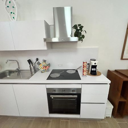 Volare House Apartment Бари Екстериор снимка